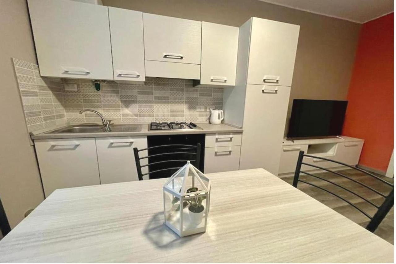 Appartamento In Centro A Milano Con A/C & Wi-Fi Buitenkant foto
