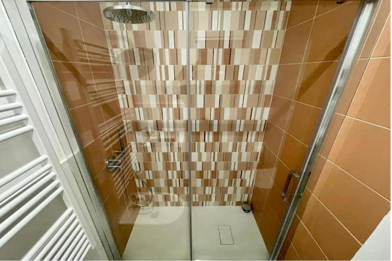 Appartamento In Centro A Milano Con A/C & Wi-Fi Buitenkant foto