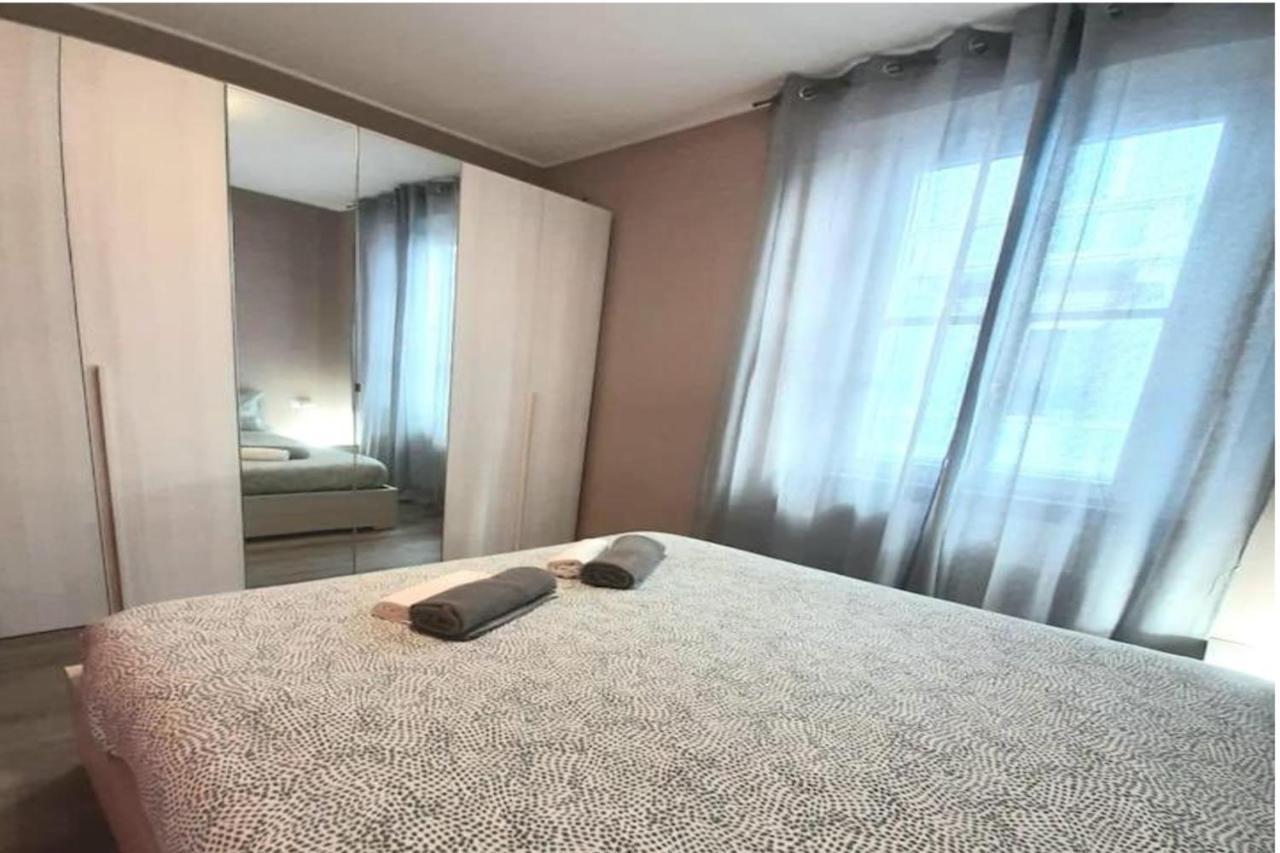 Appartamento In Centro A Milano Con A/C & Wi-Fi Buitenkant foto