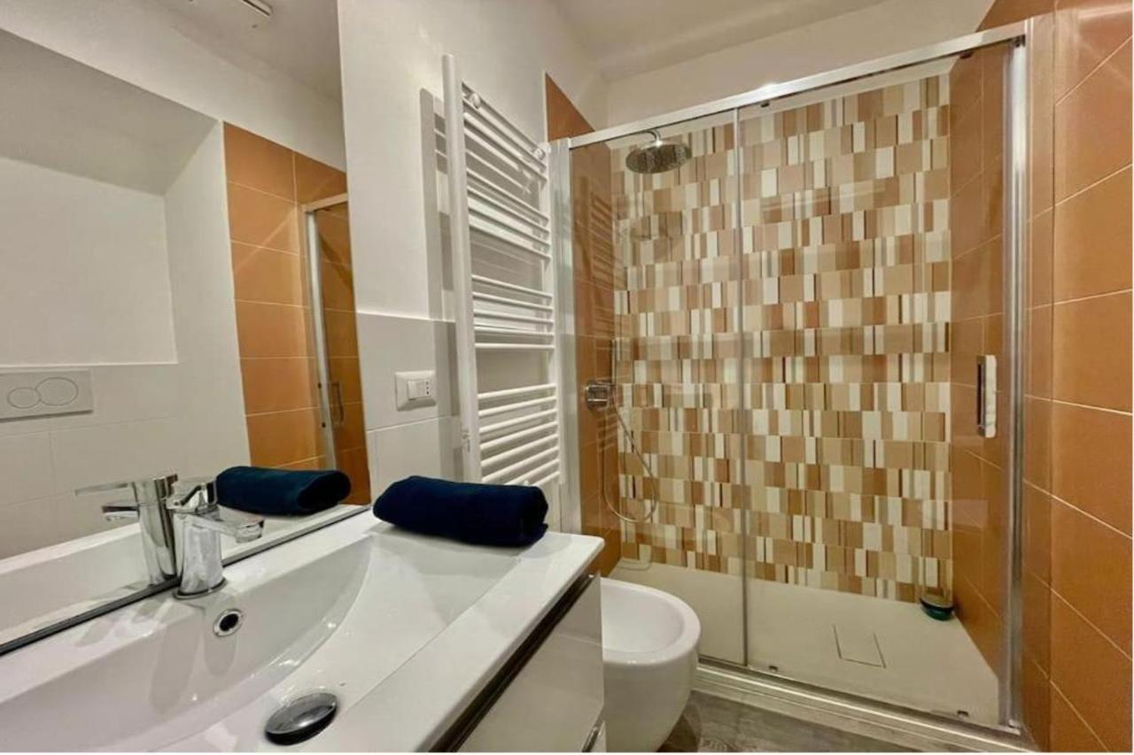 Appartamento In Centro A Milano Con A/C & Wi-Fi Buitenkant foto