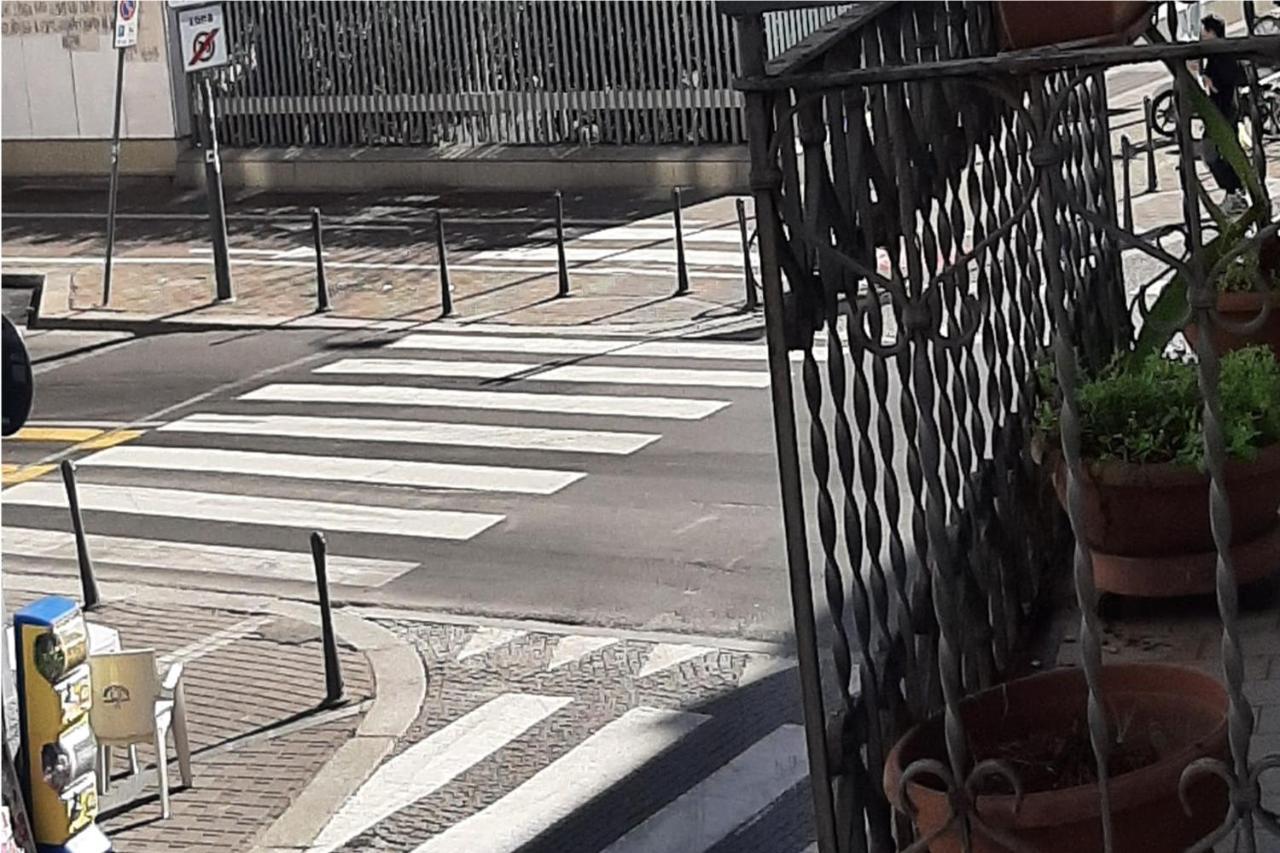 Appartamento In Centro A Milano Con A/C & Wi-Fi Buitenkant foto